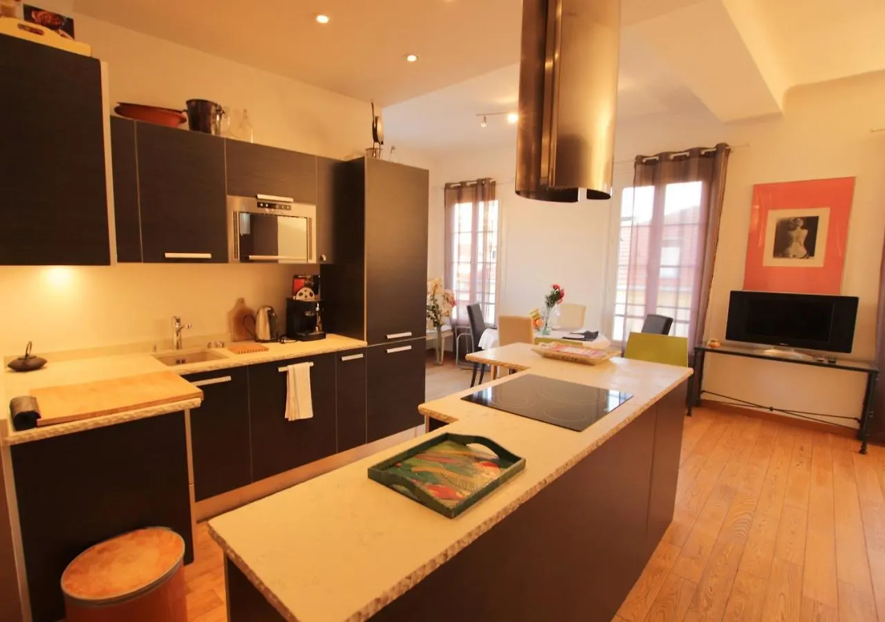 Le Blacas Nice Apartmán